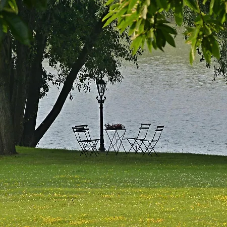 Landhaussuite Am Schloss *